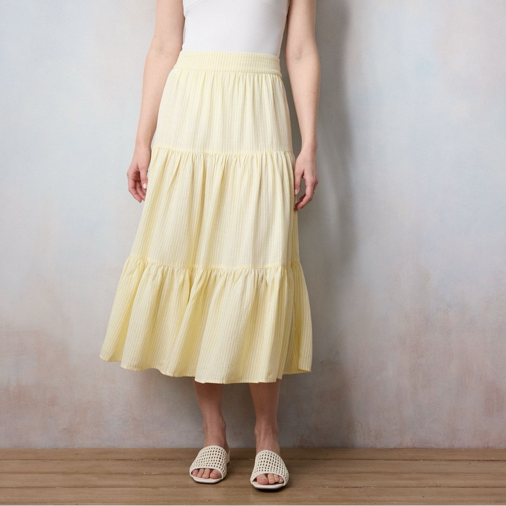 LC Lauren Conrad Light Yellow A-Line Skirt